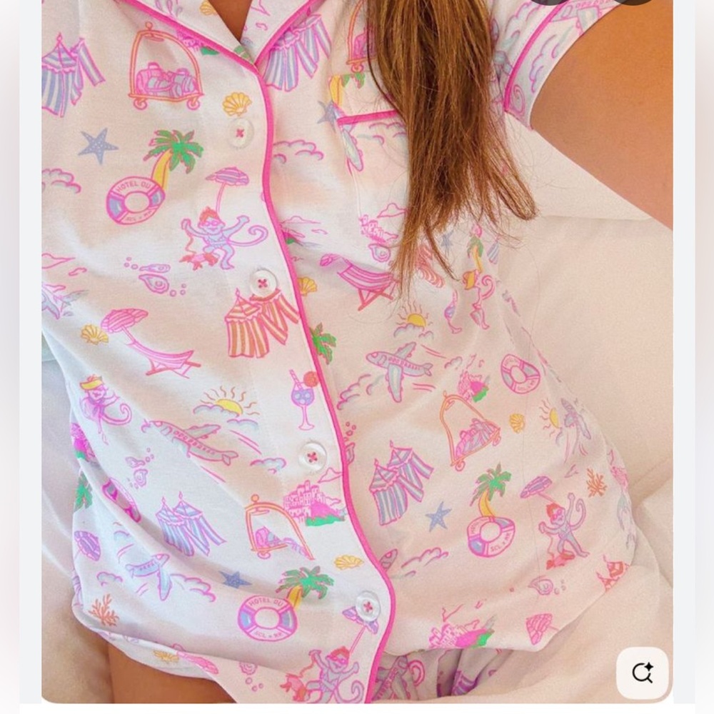 Roller Rabbit Stoney Clover PJS - Picture 2 of 8